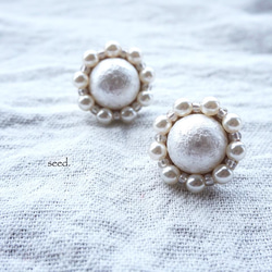 再販2 ビーズ刺繍のピアス〜pearl all white〜 3枚目の画像