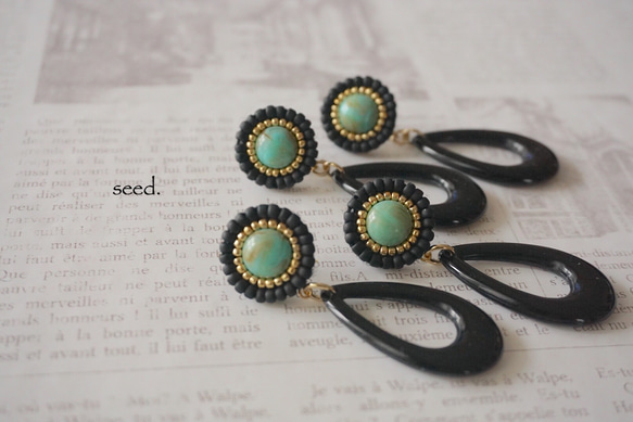 ✰500円OFF SALE✰再販12 ビーズ刺繍のピアス 〜black × turquoise〜 4枚目の画像