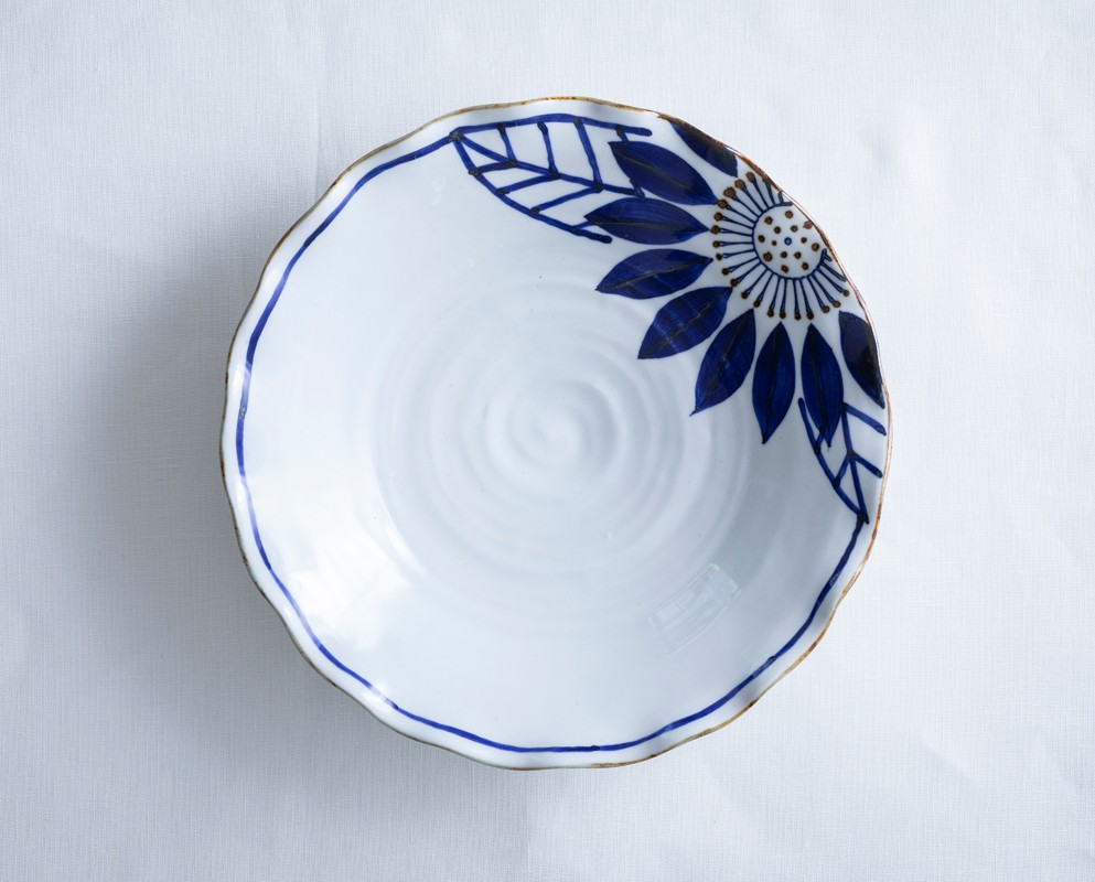 【波佐見焼　大皿】波プレート　Ｌ　ブルーメ