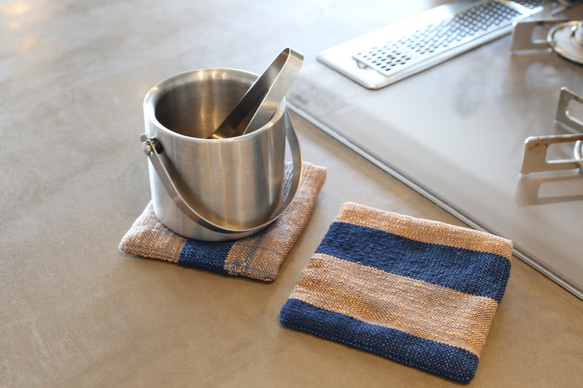藍染手織り鍋敷き 2枚目の画像
