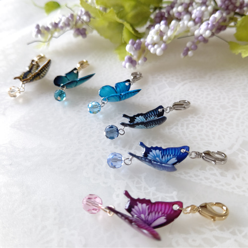 【706】蝶々のチャーム／アゲハ蝶 メール便可】【1個】エナメルの蝶々のチャーム 5種類 蝶 アゲハ