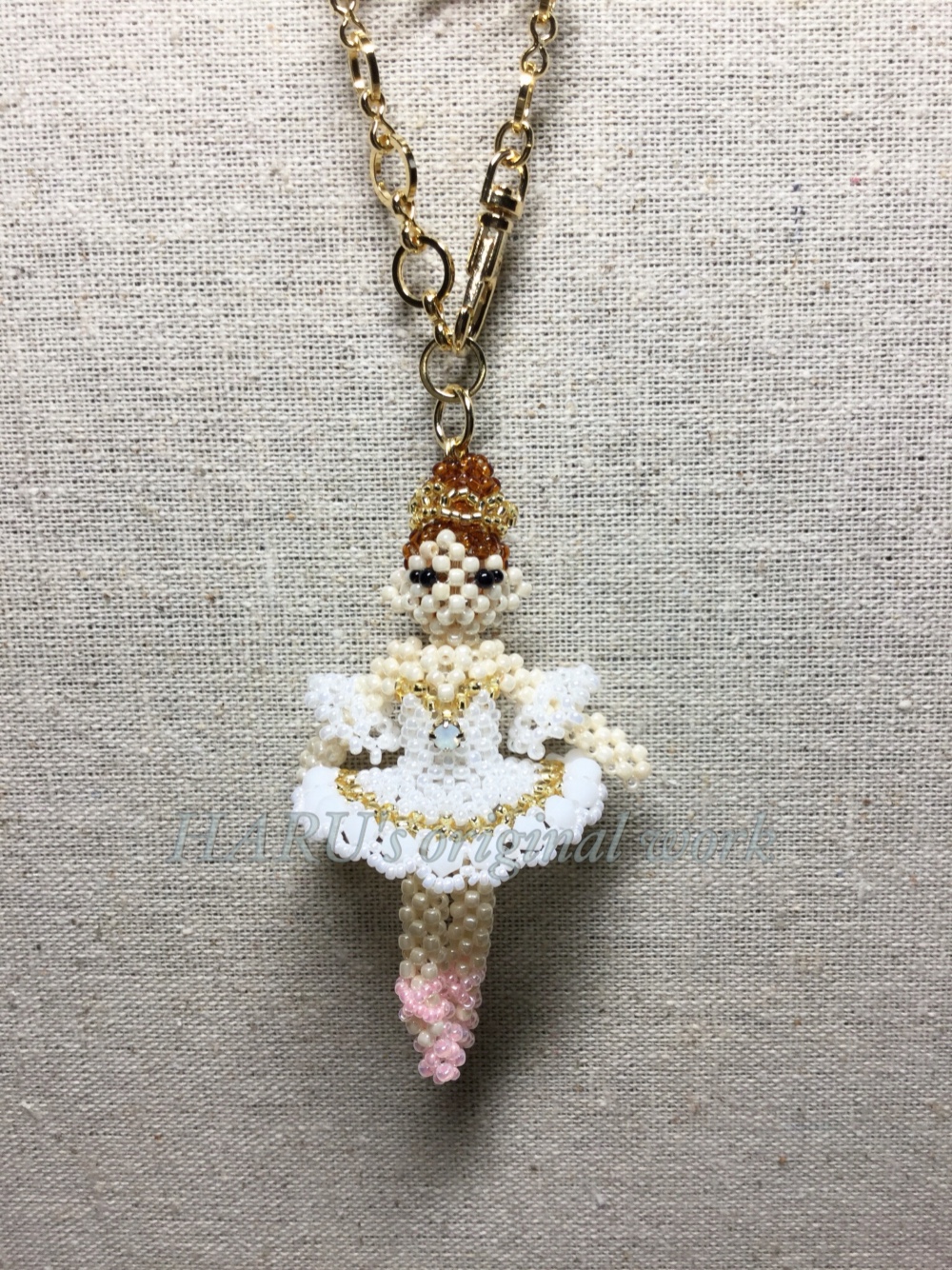 【受注製作】ビーズドールバッグチャームバレリーナ　ホワイト×ゴールド