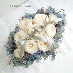 ◇ゼクシィ掲載◇miniバラ&紫陽花のリングピロー【ANTIQUE　Blue】 1枚目の画像