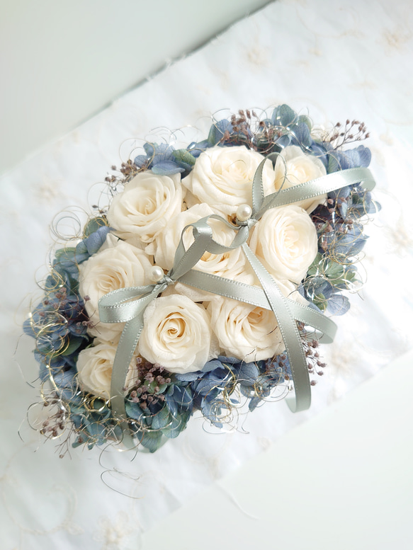 ◇ゼクシィ掲載◇miniバラ&紫陽花のリングピロー【ANTIQUE　Blue】 5枚目の画像