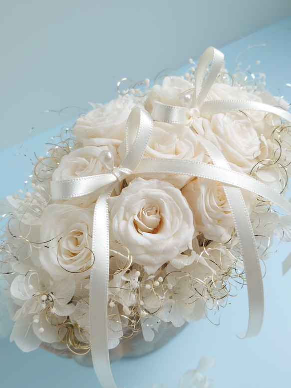 miniバラ&紫陽花のリングピロー【ANTIQUE　white】 2枚目の画像