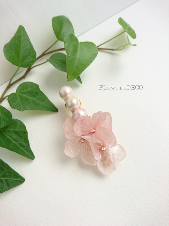 FunWari 繡球花&amp;棉質珍珠櫻桃色 [髮夾 M] 第1張的照片