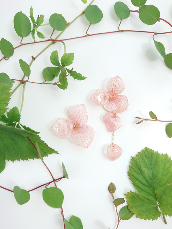 繡球花或紅櫻桃粉[耳環/零件多變] 第4張的照片