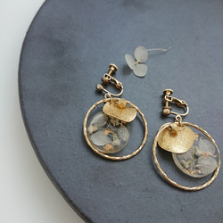 Flower Moon 紫陽花&かすみ草 白玉ホワイト【イヤリング・パーツ変更可】送料無料 2枚目の画像