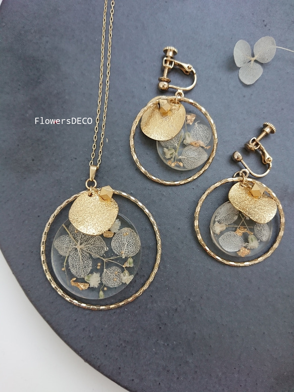 Flower Moon 紫陽花&かすみ草 白玉ホワイト【イヤリング・パーツ変更可】送料無料 7枚目の画像