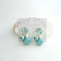 Pearl&Wood&Flower Blue gradation【ピアス・パーツ変更可】 4枚目の画像