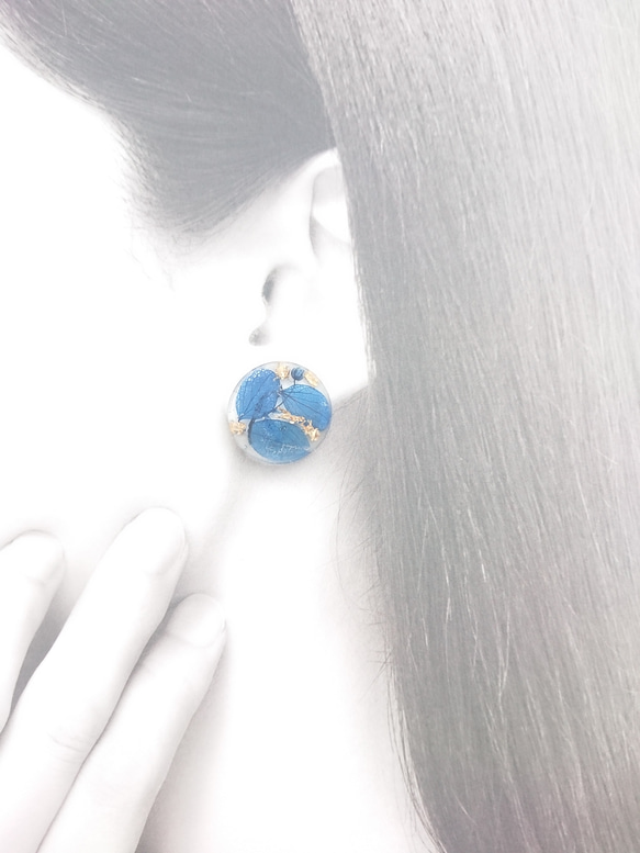 Tassel&Flowers  navy gradation【ピアス・パーツ変更可】2way 4枚目の画像