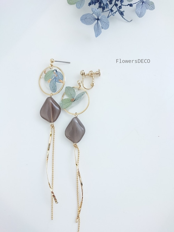 花&amp;花瓣珠復古藍【耳環及零件可換】 第3張的照片