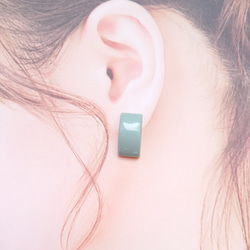 六角花壓克力珠2way【耳環及零件可更換】天藍色 第8張的照片