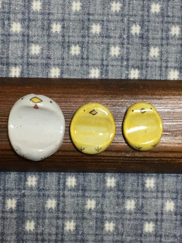 ニワトリヒヨコ箸置き三個組 1枚目の画像