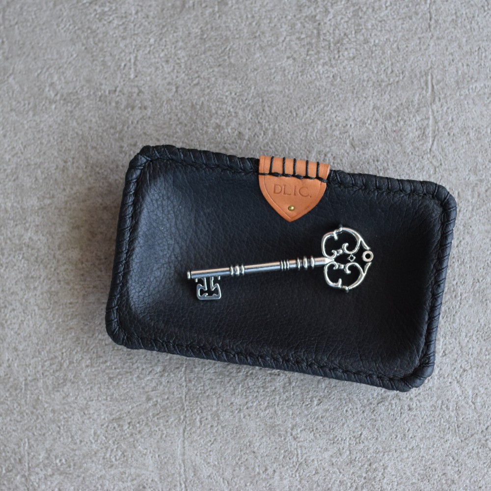 レザーマルチトレー「スクエア型(Sq-003)」