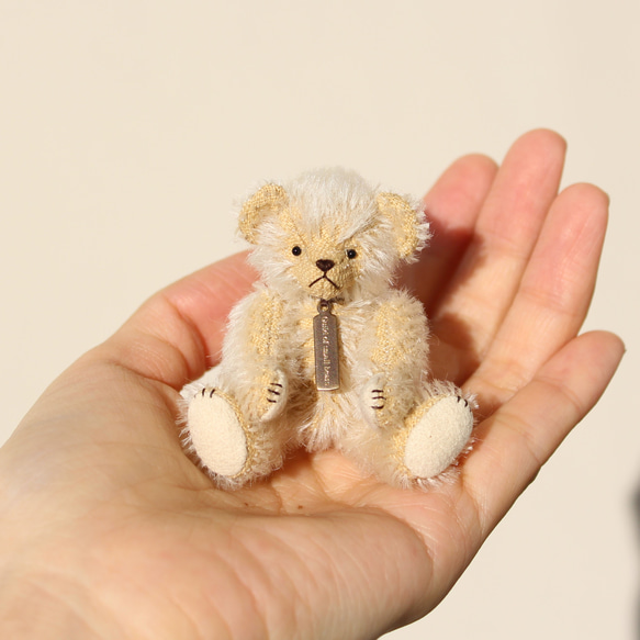 興味津々ネズミちゃん アーティストベア テディベア 海外作家様