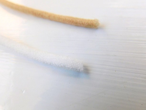 [大きめ]抗菌加工生地とトリプルガーゼのプリーツマスク・オフホワイト 3枚目の画像