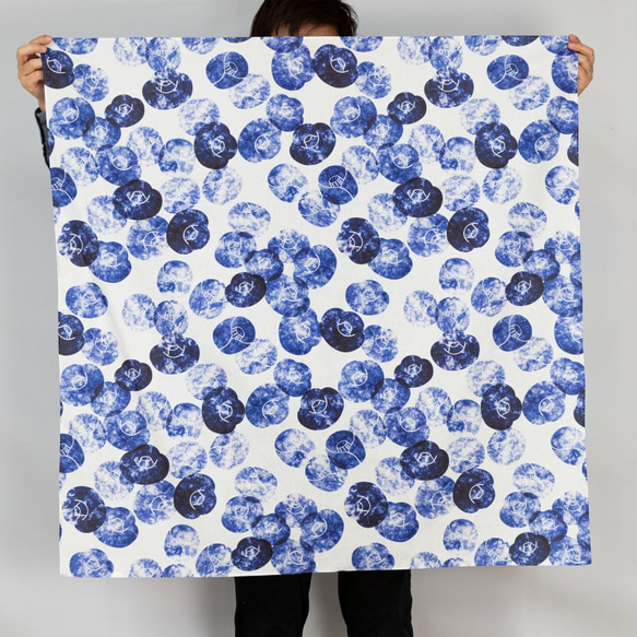 綿ふろしき　藍染～椿～　三巾　大判　100㎝　綿100％ 2枚目の画像