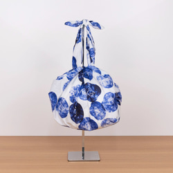 綿ふろしき　藍染～椿～　三巾　大判　100㎝　綿100％ 3枚目の画像