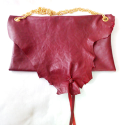​Wine red leather asymmetric raw edge bag 5枚目の画像