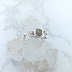 Natural rough diamond curved ring 3枚目の画像