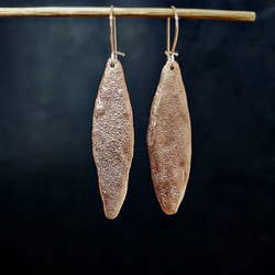 Old leaf earrings 1枚目の画像