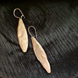 Old leaf earrings 2枚目の画像