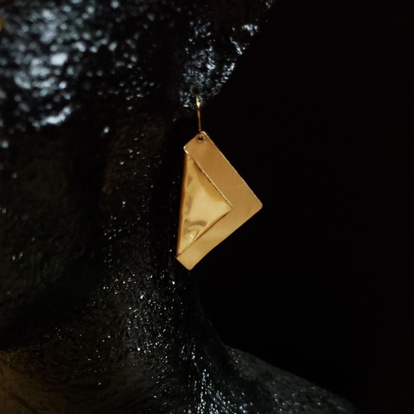 Origami earrings -2 colors- 6枚目の画像