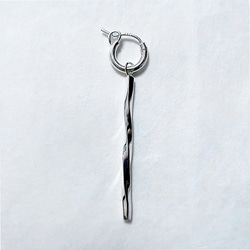 <鏡面> twist 180 bar pierce - pure silver / 捻り180°バーピアス - 純銀 2枚目の画像