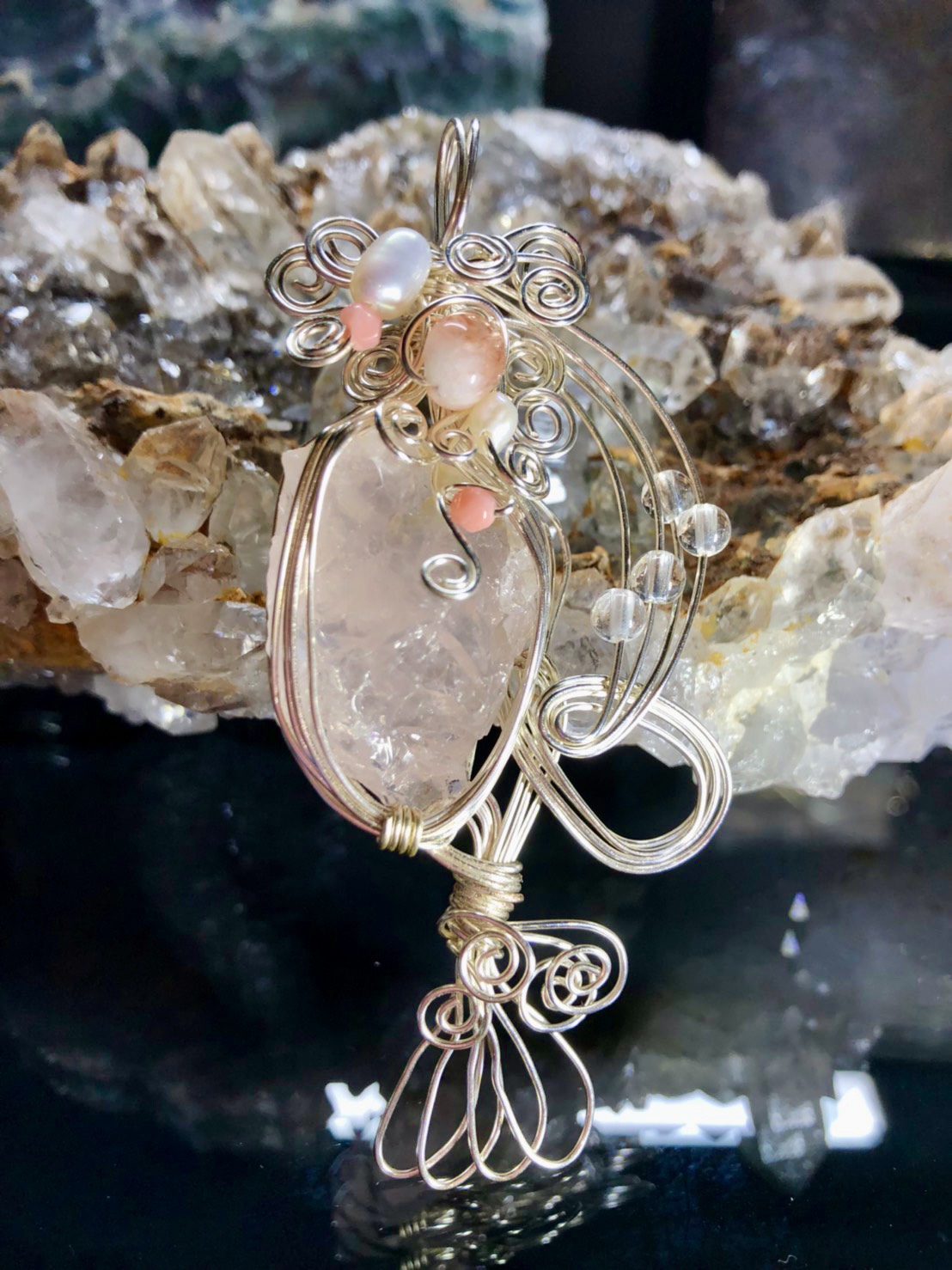 ローズクオーツ原石+パール+サンストーン+コーラルトップ✨