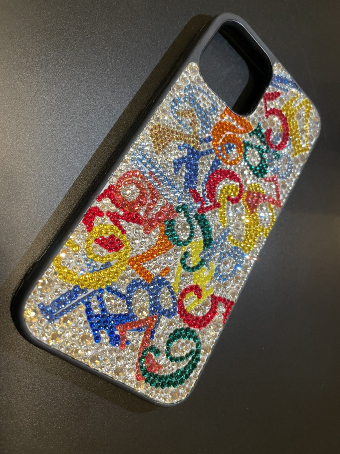 最高級スワロフスキーナンバー携帯ケース