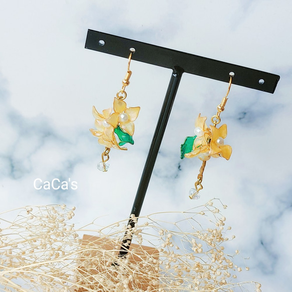 CaCa's 氣質繡球花耳環 時尚寶石膠樹脂繡球花耳環 可改耳夾 創意耳環 造型耳環 客製耳環 好友禮物 第1張的照片