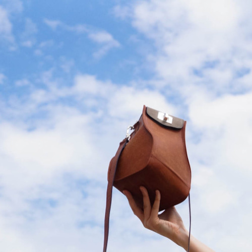 ALMA アルマ ショルダーバッグ ZAFUCA 通販 1372044｜Creema(クリーマ)