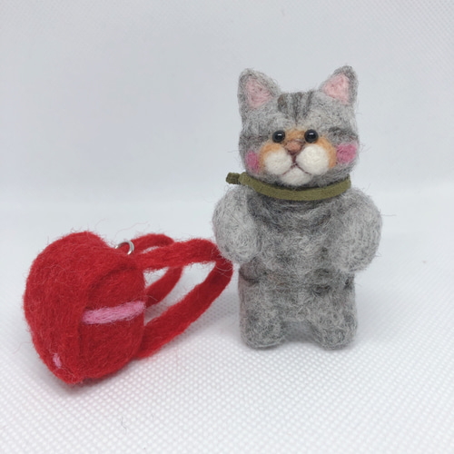ランドセル猫ちゃんキーホルダー(サバトラ猫)羊毛フェルト 羊毛