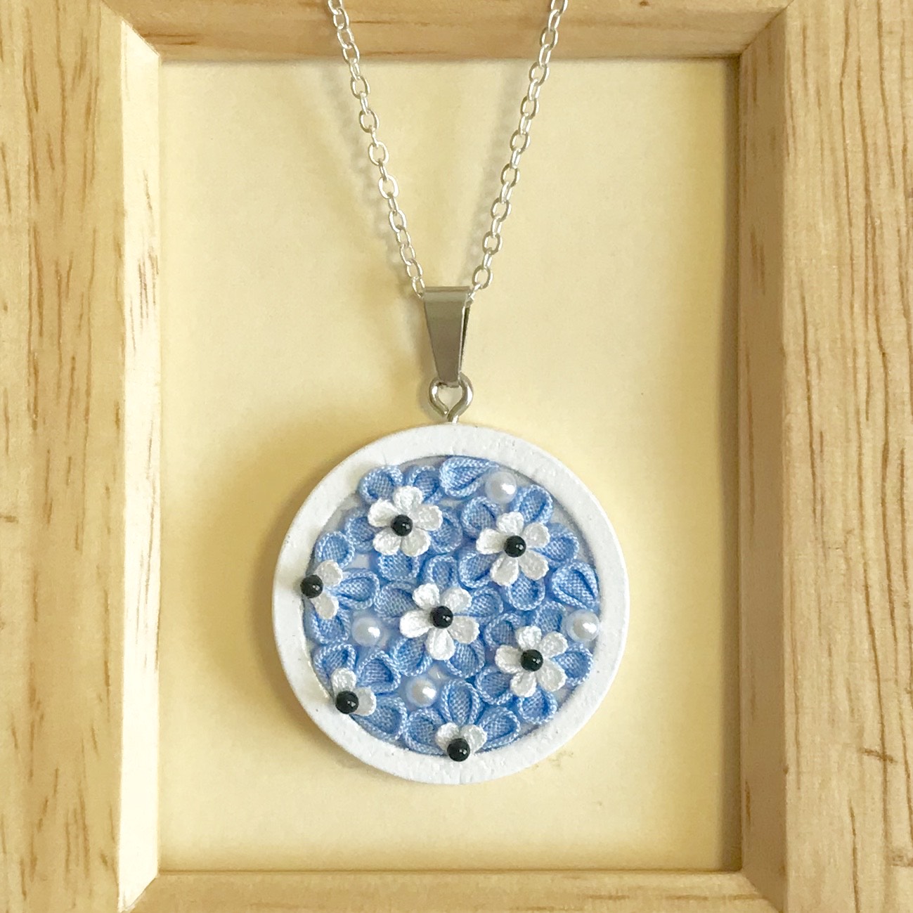 ネモフィラのネックレス