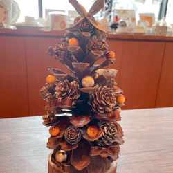 ⚠️専用品⚠️ 大王松 の 松ぼっくりツリー 土台付き ツリー クリスマス ⚠️専用品⚠️ 大王松 の 松ぼっくりツリー 土台付き ツリー