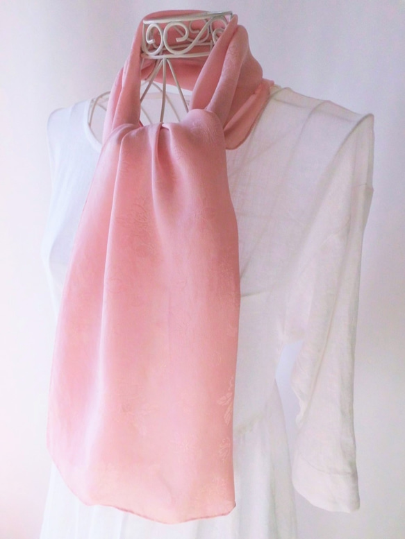 專題作品·植物染色·櫻花圖案·絲綢·短披肩·櫻花色Harari 第5張的照片