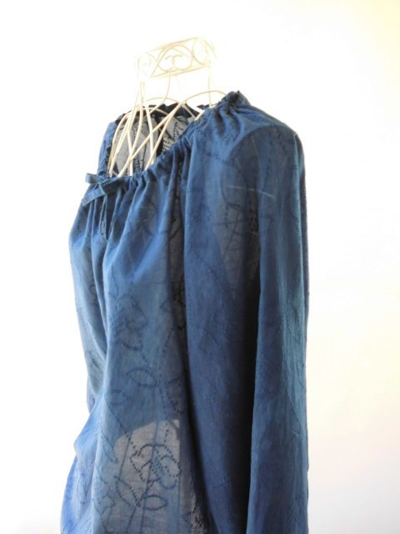 靛藍染料，棉花，束腰外衣 第3張的照片