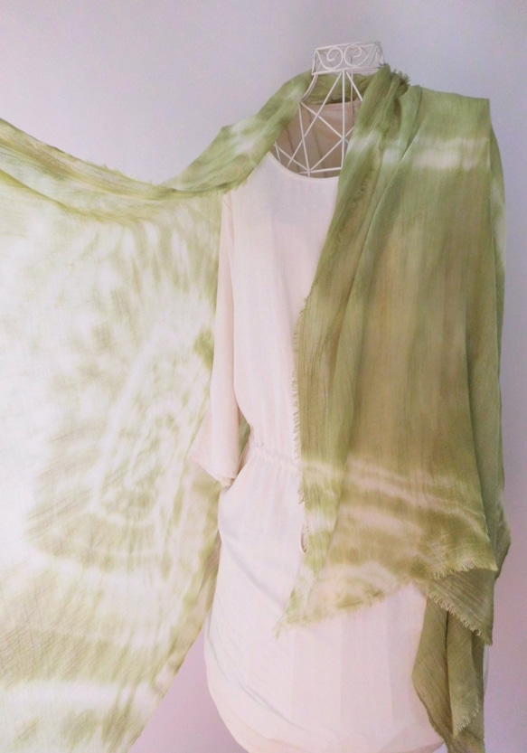 植物染色，有機棉紗布，赤塔棉，大幅面長披風_1苔蘚綠 第2張的照片