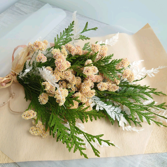 ニオイヒバ&スターチス陽春【Fresh&Flavor Swag&Bouquet】受注制作 