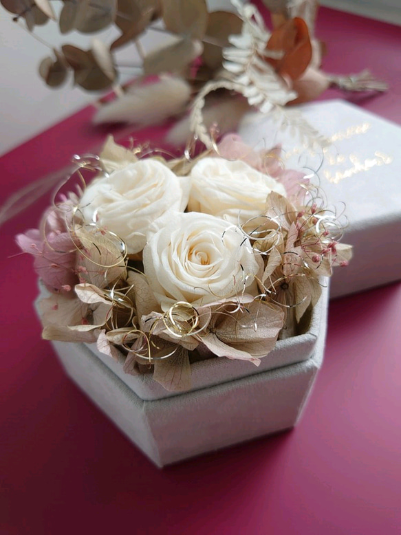 miniバラと紫陽花のアンティークアレンジ【Box arrangement】ペールピンク 2枚目の画像