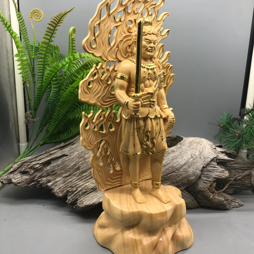不動明王立像 供養品 切金 木彫仏像 鎮宅辟邪 彫刻工芸品 極上品 彫刻