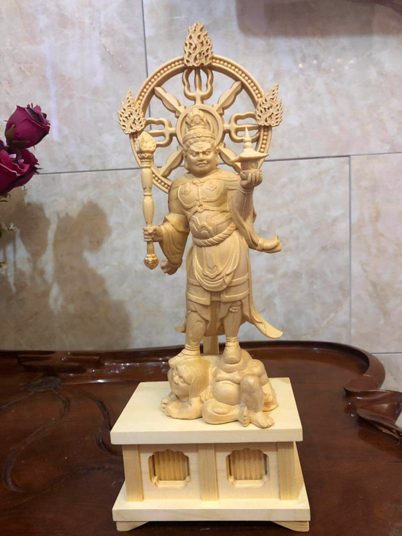 極上品 毘沙門天 精密彫刻 木彫仏像 仏教工芸品 供養品 商売繁盛 彫刻