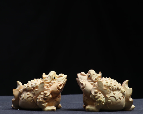 極上品 2点同出 三足金蟾 美術品 精密細工 彫刻工芸品 彫刻 大波