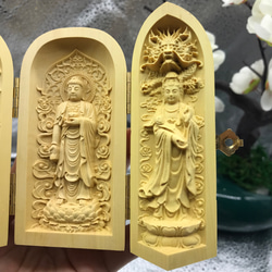 西方三聖  木彫仏像   阿弥陀如来  地蔵菩薩  勢至菩薩  仏師彫り  災難除去  仏教工芸品 3枚目の画像