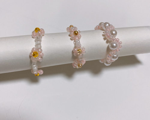 no.693 ビーズの指輪 ビーズリング　ハンドメイド No.③－17 ビーズリングハンドメイド スワロフスキー ビーズの