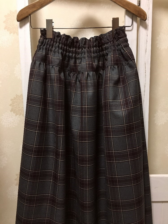秋冬スカート　お好きな丈に　ウール混素材　防縮加工　チェック柄　ギャザー 1枚目の画像
