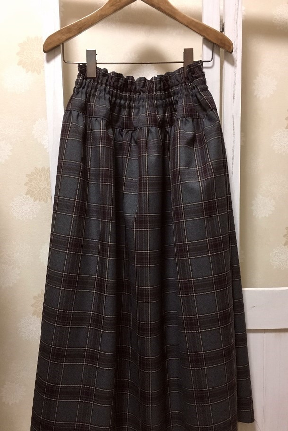 秋冬スカート　お好きな丈に　ウール混素材　防縮加工　チェック柄　ギャザー 4枚目の画像
