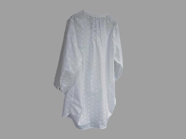 ～Seriesブラウス…綿レース～