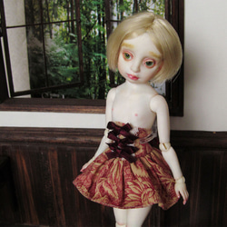 人形服「赤いコルセットスカートのセット」 9枚目の画像